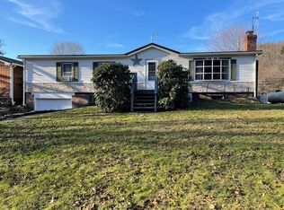251 Deerfield Ln, Tidioute, PA 16351
