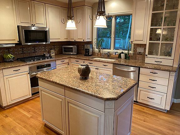 Custom gourmet kitchen