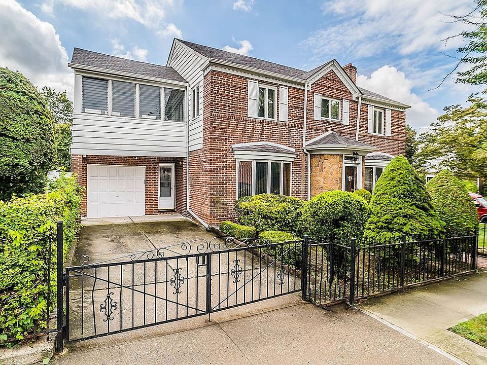 1st image of 6403 Cromwell Cres