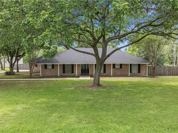 602 Bingham Rd, Victoria, TX 77904