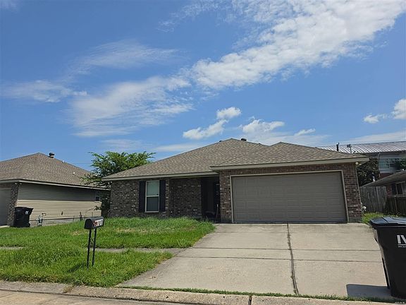 3rd image of 2701 Veronica Dr
