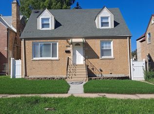 6330 W Barry Ave, Chicago, IL