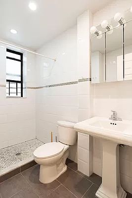 5th image of 67 W 107th St APT 9