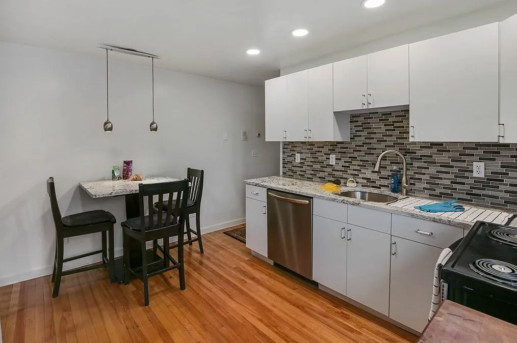 1 bed, $1,750 — Photo 4