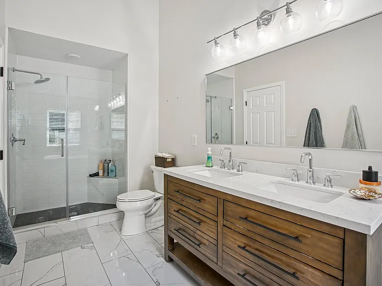 3210 Escapade Cir — Photo 18