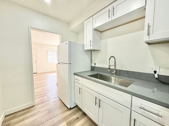 4th image of 477 E Foothill Blvd #112