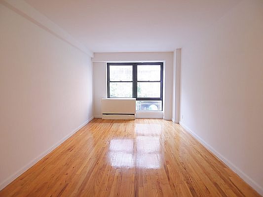 1st image of 225 E 85th St APT 309