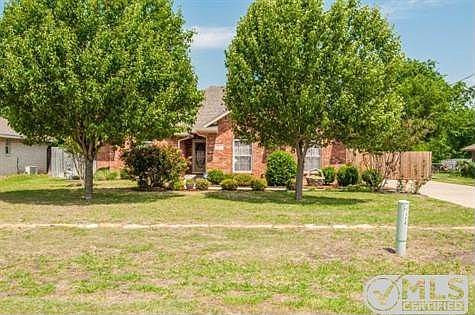 1st image of 126 Country Dr