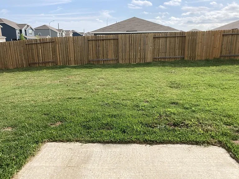 8418 Hannah — Photo 16