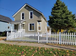 411 Woodruff St, Aurora, IL 60505