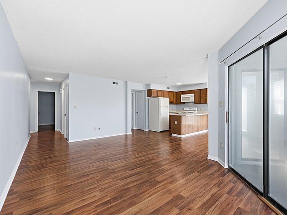 4th image of 1500 Cenith Dr. #101-C