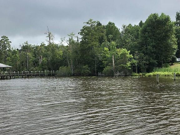 5th image of 196 Pine Point Road LOT 8