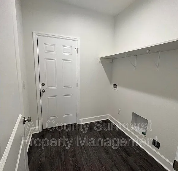 1605 Willow Rd — Photo 11