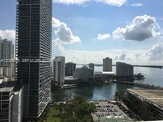 500 Brickell East Condo — Photo 1