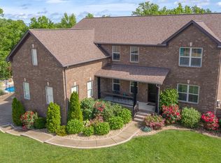 612 Stirrup Ct, Mount Juliet, TN 37122