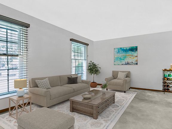 4th image of 3014 N Windsor Dr