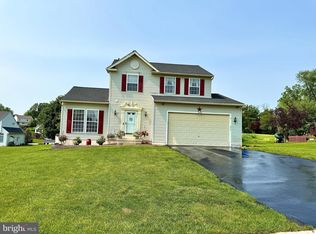 511 Pebble Ln, Coatesville, PA 19320