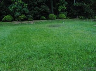 812 Riverside Ave #R, Johnstown, PA 15905