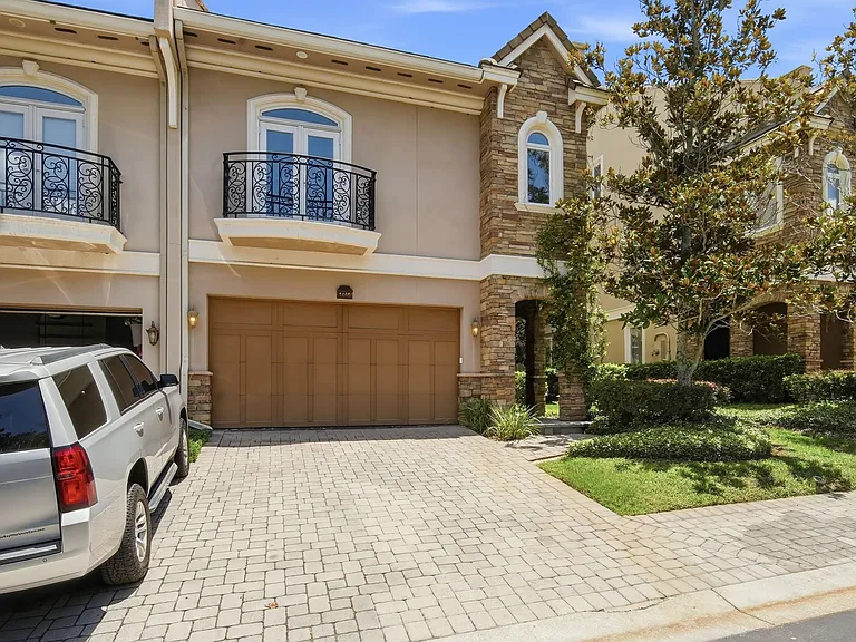 1465 Hillside Landing Dr — Photo 3