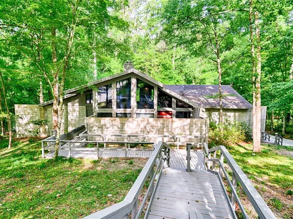 1932 NW 24th St, Gainesville, FL 32605