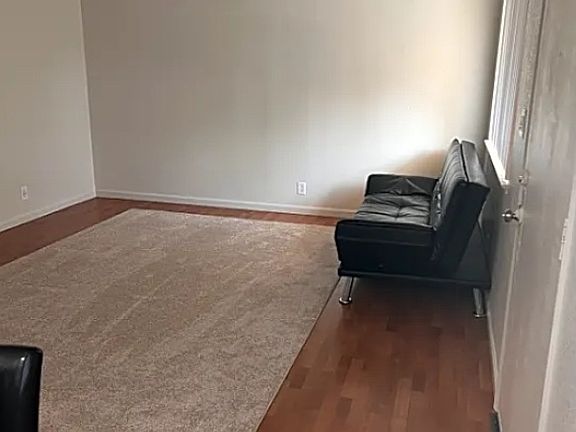 4th image of 2533 Michelle Dr #1