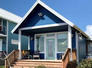 295 Marine View Dr SE, Ocean Shores, WA