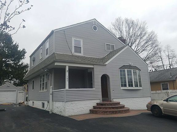 2nd image of 160 4th Ave