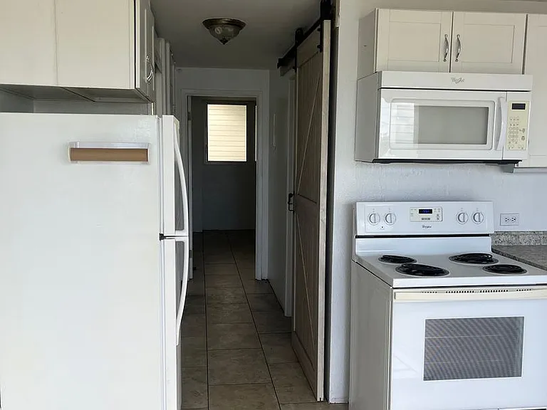 85-175 Farrington Hwy #B202 — Photo 2