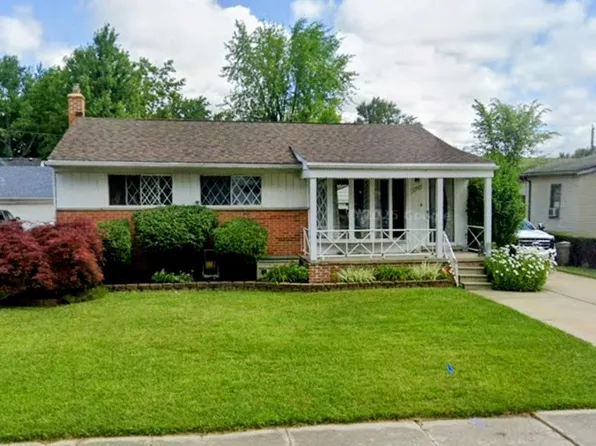 31764 Brown St, Garden City, MI 48135