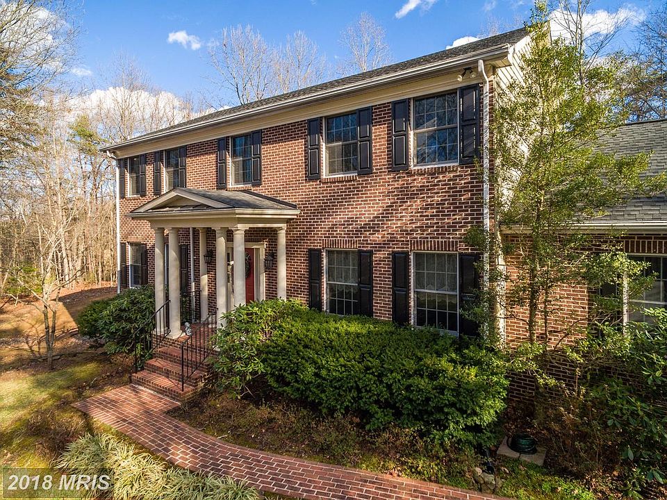 1st image of 10363 Welhams Ln