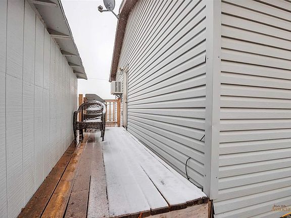 5th image of 12817 Larene Dr