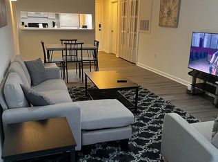 1420 Collegiate Cir, Raleigh, NC 27606