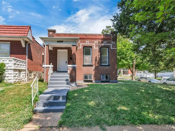 4163 Walsh St, Saint Louis, MO 63116