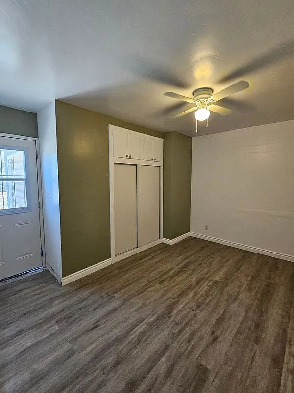 3 bed, 1.0 bath, 1100 sqft, $2,450 — Photo 4
