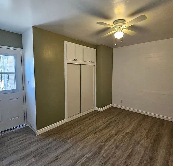 712 E Whittier Ave — Photo 4