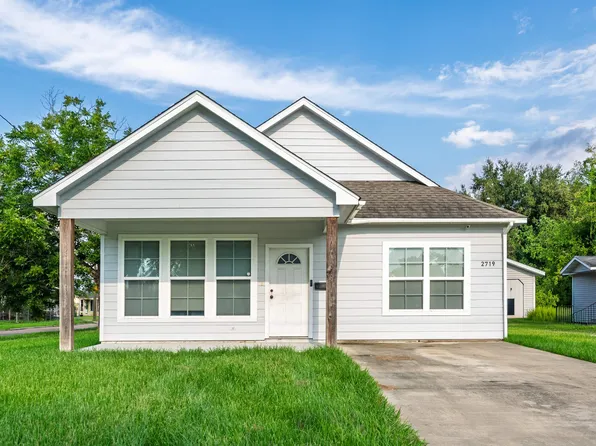 2719 Center St, Lake Charles, LA 70601