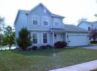 975 Portsmith Ln, Bolingbrook, IL 60440