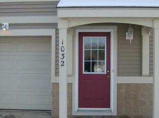 1032 Bluestem Ln, Ann Arbor, MI 48103