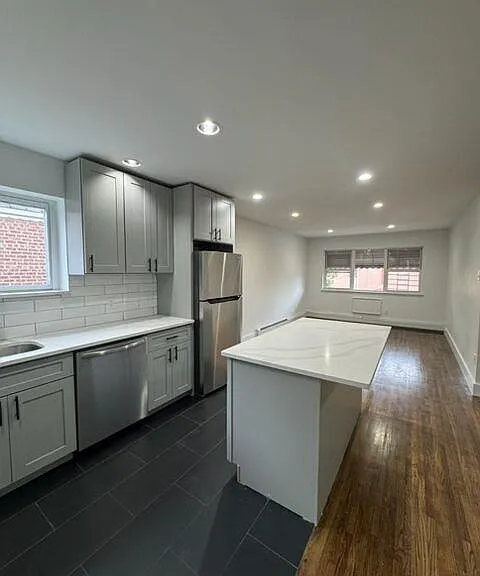3604 Eastchester Rd — Photo 1