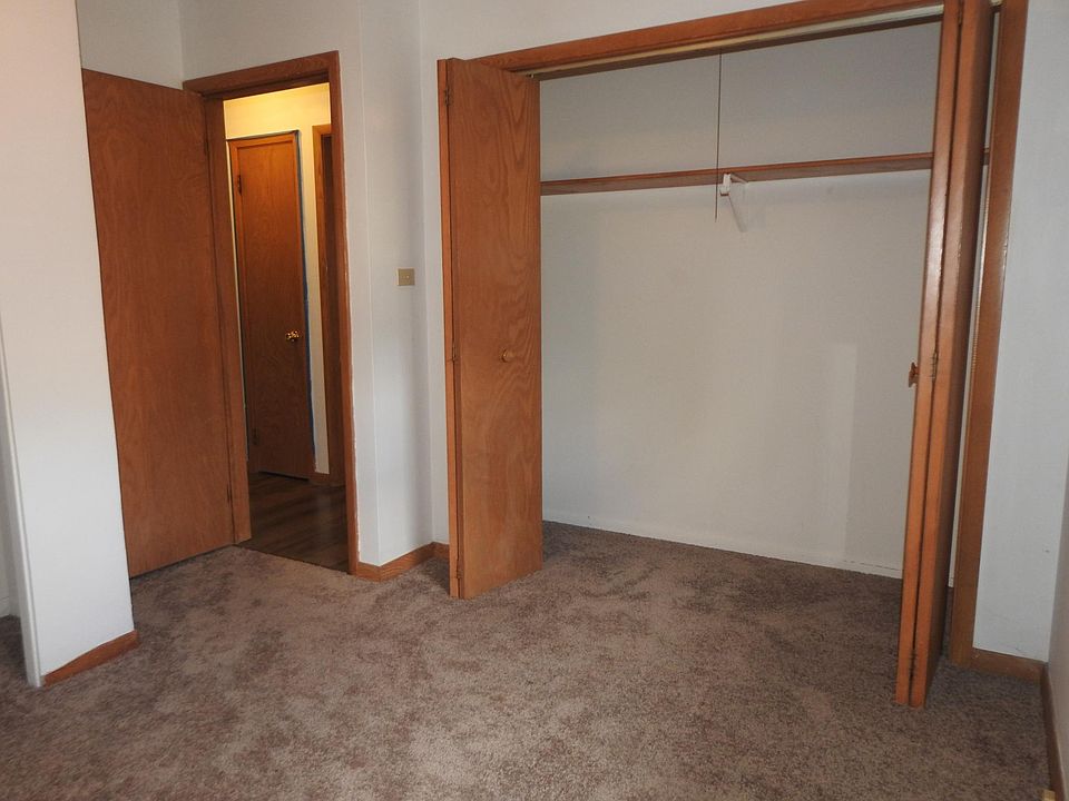 1st image of 580 Lucille Ave