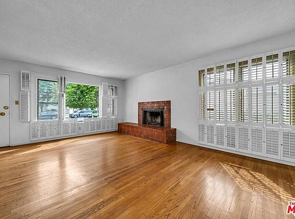 4th image of 5348 Emporia Ave
