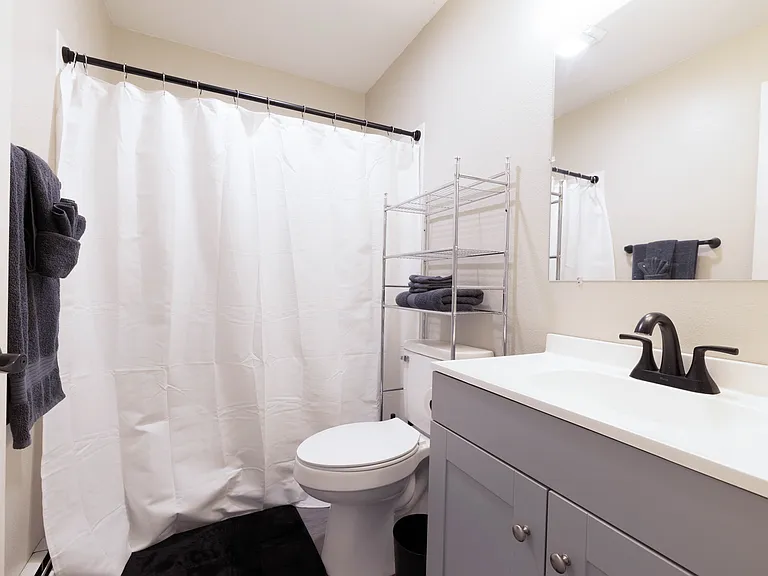 211 McCarrey St #14-1 — Photo 6