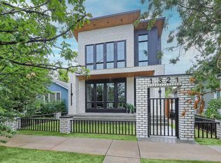 1321 SW 10th Ave SE, Calgary, AB T2G 0W8