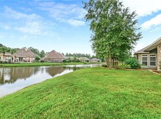955 Lake Bienville Ct, Ponchatoula, LA 70454
