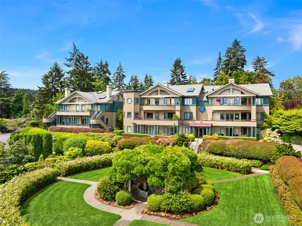 470 Wood Avenue SW #2A, Bainbridge Island, WA 98110