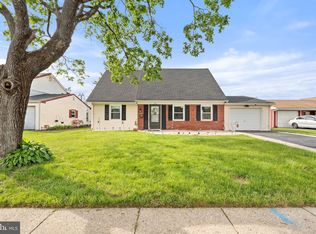 35 Mullshire Ln, Willingboro, NJ 08046