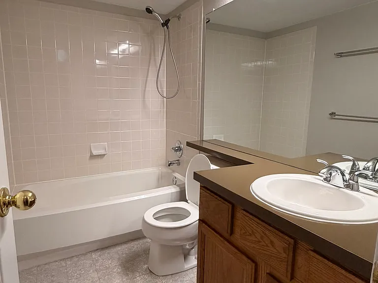 Bathroom, downstairs