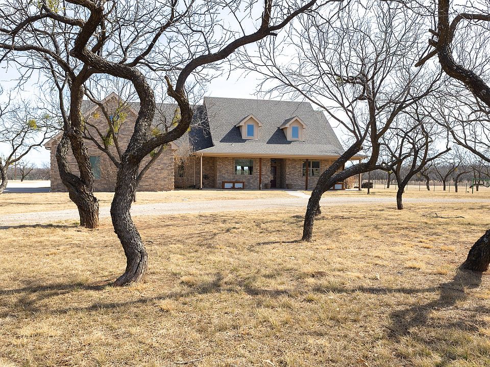 1st image of 213 Crooked Creek Rd