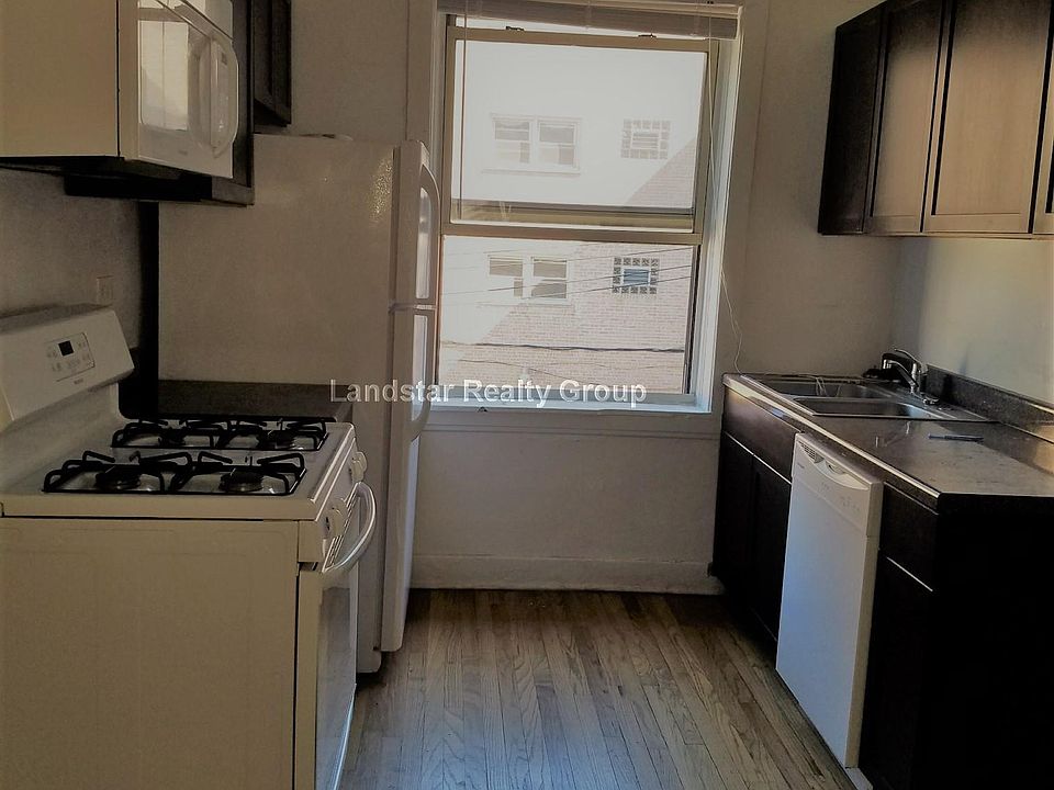 1st image of 2352 W Touhy Ave APT 3K