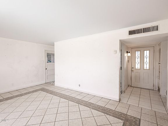 5th image of 5924 Marlin Dr